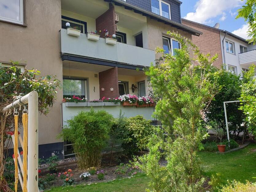 ### charmante 2 Zi. Wohnung mit Küche und Balkon ###