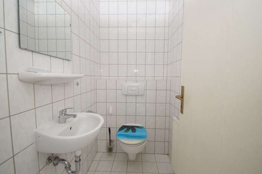 Familien aufgepasst! Schöne Doppelhaushälfte mit Keller + Stellplatz nahe Halle (Saale)! 4 zimmer