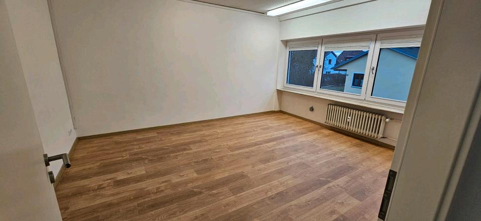 Etagenwohnung Amberg - 250&euro; | Angebot:26705047