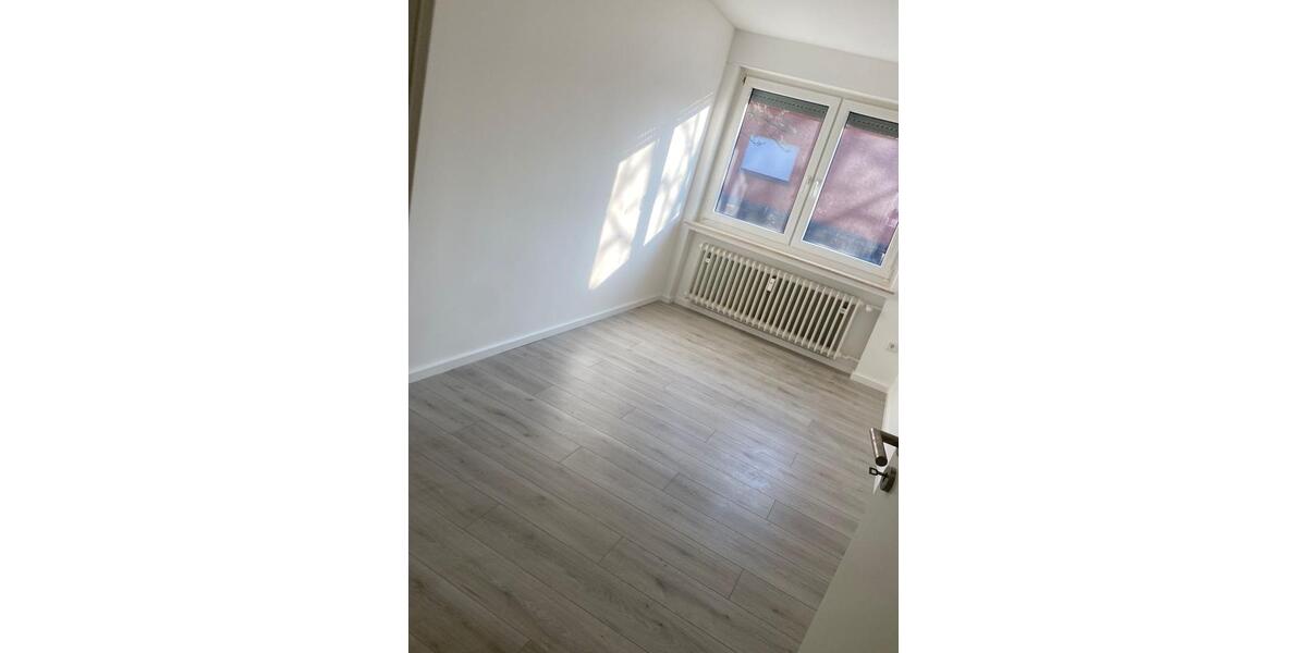Etagenwohnung Horn-Bad Meinberg Bad Meinberg - 5 Zimmer, 119 m&sup2;, 1.150&euro; | Angebot:25887577