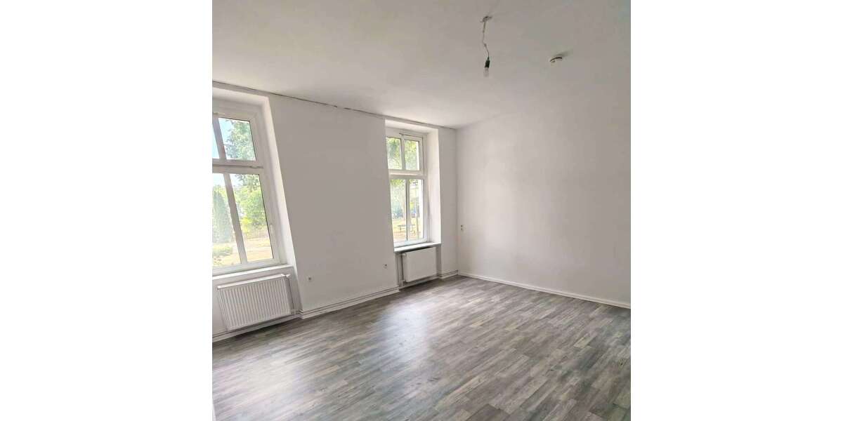 Etagenwohnung Wandlitz Schönerlinde - 2 Zimmer, 83 m&sup2;, 1.000&euro; | Angebot:27453503