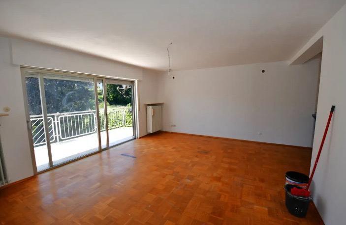 Mehrfamilienhaus, Wohnhaus Neuhemsbach - 9 Zimmer, 100 m&sup2;, 2.000&euro; | Angebot:25621463