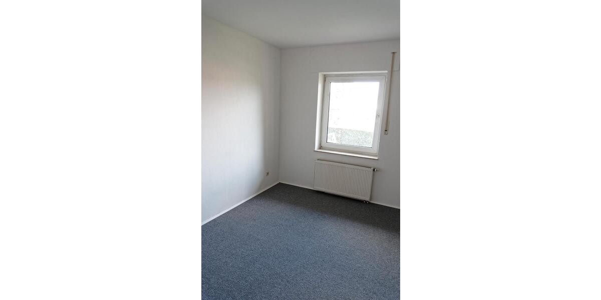 Etagenwohnung Lügde - 3 Zimmer, 88 m&sup2;, 500&euro; | Angebot:25991599