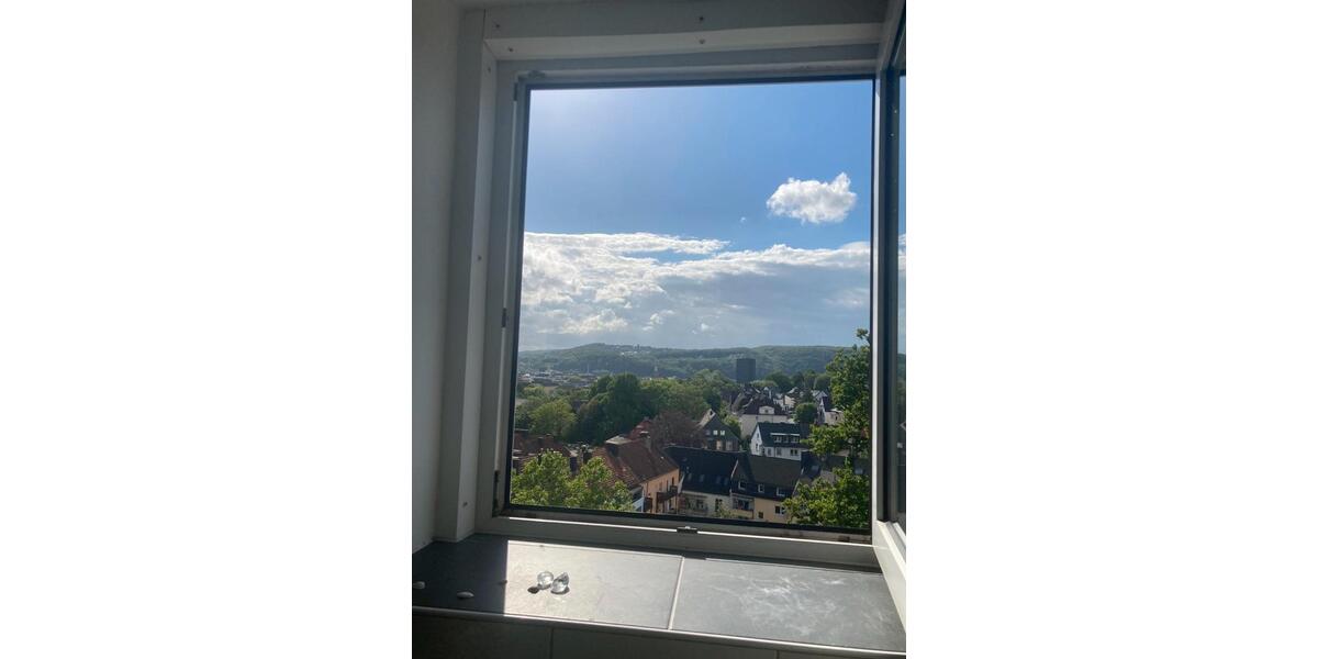 Dachgeschoßwohnung Hagen Hagen-Mitte - 5 Zimmer, 122 m&sup2;, 760&euro; | Angebot:26606044