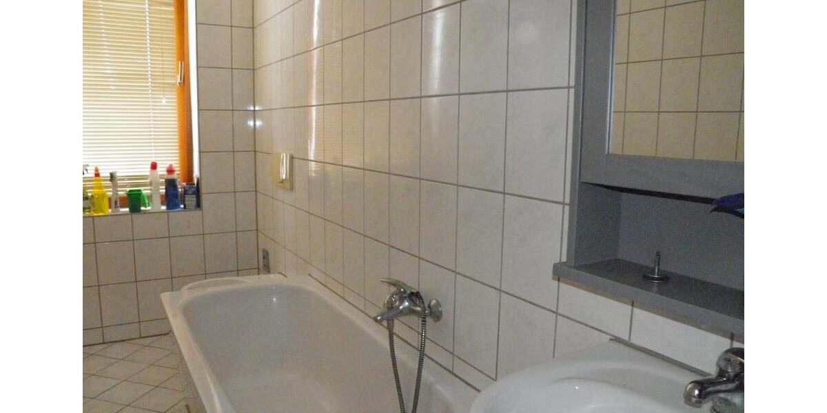 Etagenwohnung Marienberg - 1 Zimmer, 45 m&sup2;, 215&euro; | Angebot:26338046