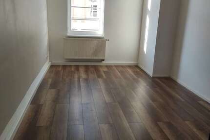Wohnung Arnstadt - 4 Zimmer, 109 m&sup2;, 875&euro; | Angebot:27010195