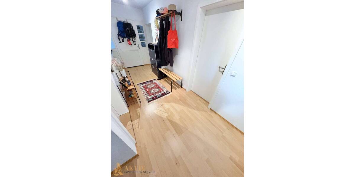 Etagenwohnung Aschaffenburg Innenstadt - 3 Zimmer, 95 m&sup2;, 950&euro; | Angebot:26929620