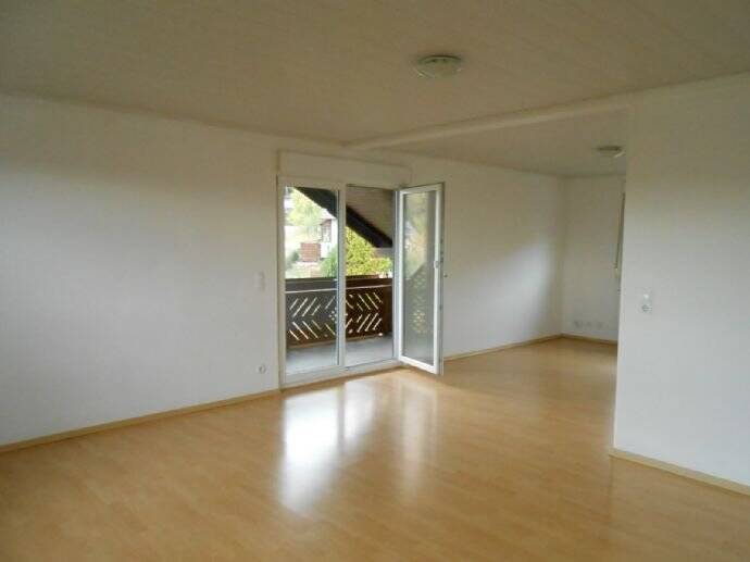 Etagenwohnung Seibersbach - 3 Zimmer, 100 m&sup2;, 550&euro; | Angebot:26392342