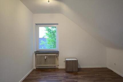 Wohnen auf Zeit Kassel Niederzwehren - 1 Zimmer, 16 m&sup2;, 230&euro; | Angebot:26139193