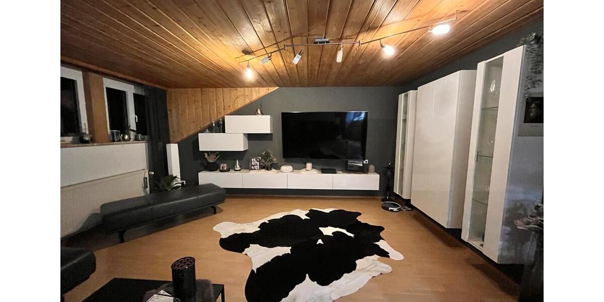 Dachgeschoßwohnung Passau Maierhof - 4 Zimmer, 120 m&sup2;, 1.150&euro; | Angebot:25895002