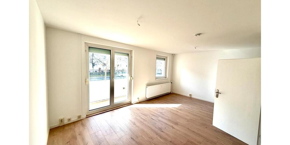 Etagenwohnung Meerane - 3 Zimmer, 60 m&sup2;, 420&euro; | Angebot:26477534