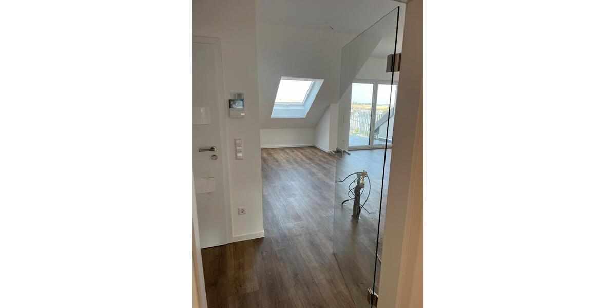 Dachgeschoßwohnung Rheinböllen - 4 Zimmer, 120 m&sup2;, 1.500&euro; | Angebot:26633092
