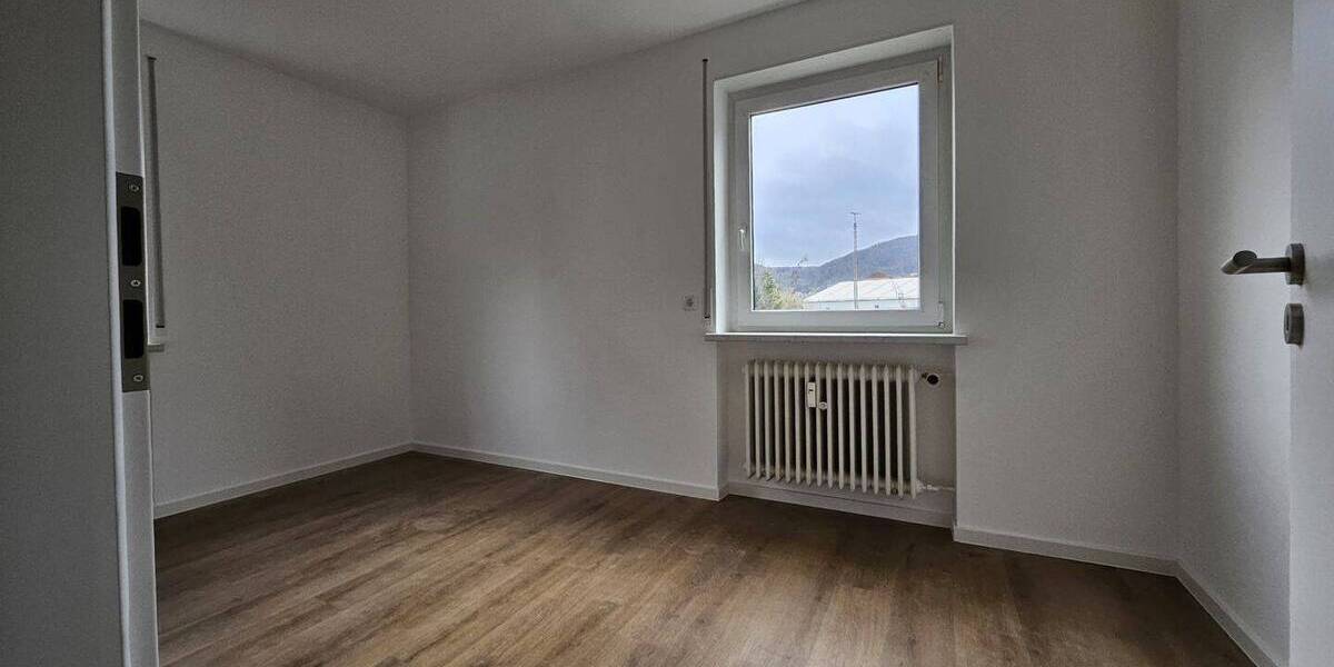 Etagenwohnung Miltenberg - 2 Zimmer, 56 m&sup2;, 600&euro; | Angebot:26157259
