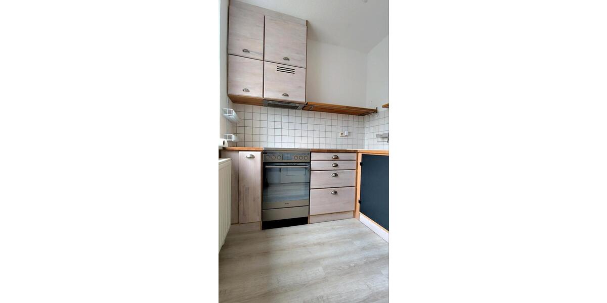 Dachgeschoßwohnung Freiberg - 2 Zimmer, 64 m&sup2;, 480&euro; | Angebot:26448240