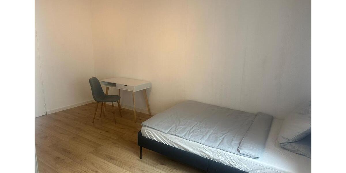 Wohnen auf Zeit Karlsruhe - 1 Zimmer, 30 m&sup2;, 600&euro; | Angebot:25216305
