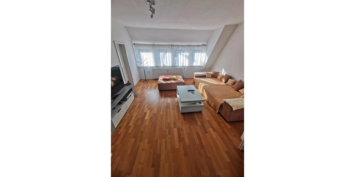 Dachgeschoßwohnung Löhne - 3 Zimmer, 85 m&sup2;, 800&euro; | Angebot:25231577