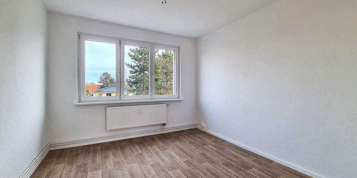 Etagenwohnung Freiberg Freiberg West - 4 Zimmer, 71 m&sup2;, 415&euro; | Angebot:25938747