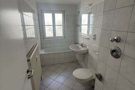 Wohnung Jena Burgau - 3 Zimmer, 68 m&sup2;, 730&euro; | Angebot:27055987