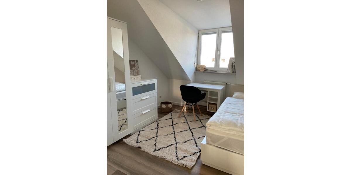 Wohnen auf Zeit Poing - 1 Zimmer, 14 m&sup2;, 695&euro; | Angebot:26331793