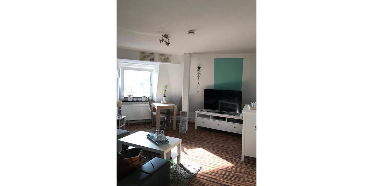 Dachgeschoßwohnung Husum - 2 Zimmer, 65 m&sup2;, 500&euro; | Angebot:25756535