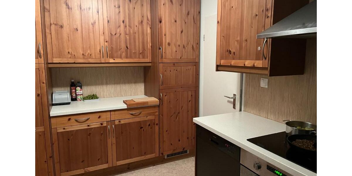 Wohnen in schöner 2er WG in Adendorf. 16.5 zimmer