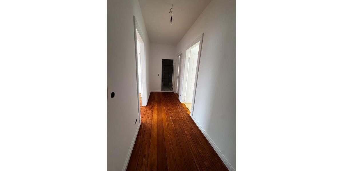 Helle Altbauwohnung in Bergedorf 2 zimmer