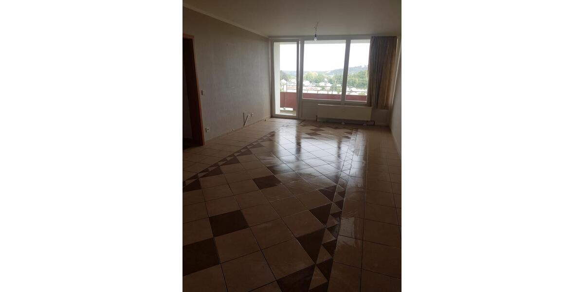 Etagenwohnung Wirges - 4 Zimmer, 98 m&sup2;, 1.300&euro; | Angebot:26603502