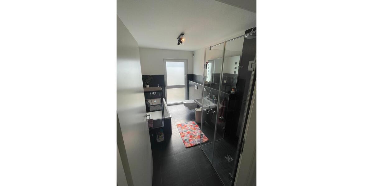 Wohnen auf Zeit Eriskirch - 3 Zimmer, 85 m&sup2;, 670&euro; | Angebot:26224672