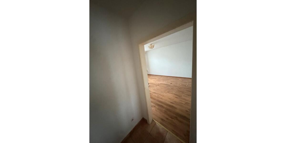 Etagenwohnung Wuppertal - 1 Zimmer, 33 m&sup2;, 420&euro; | Angebot:25217891