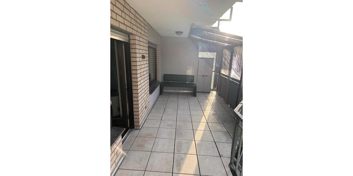 Doppelhaushälfte Eschweiler - 5 Zimmer, 250 m&sup2;, 1.760&euro; | Angebot:25422417