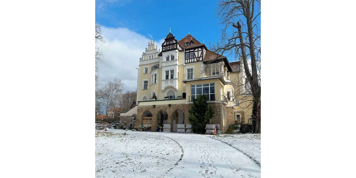 Etagenwohnung Pößneck - 2 Zimmer, 51 m&sup2;, 320&euro; | Angebot:25526002