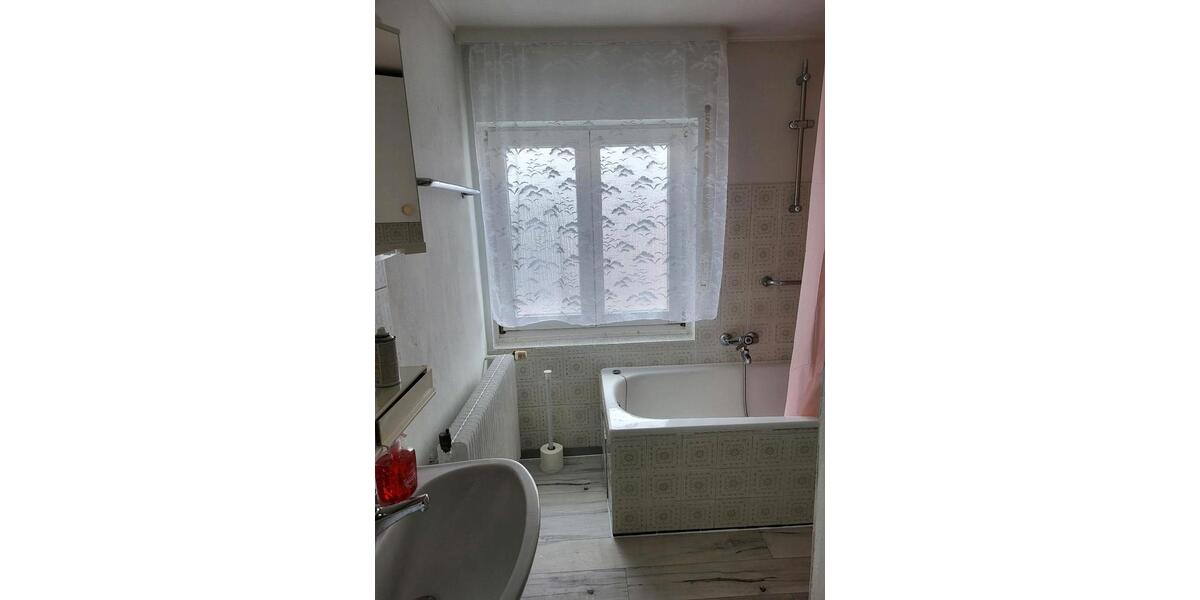 WGs Zimmer in Albstadt-Tailfingen 3 zimmer