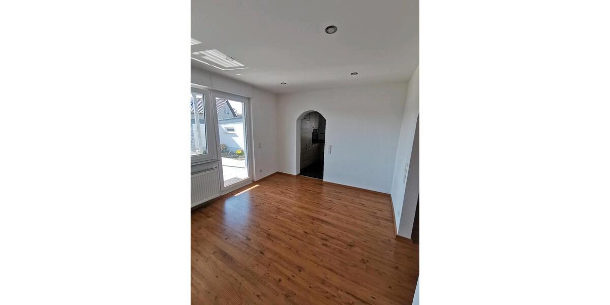 Erdgeschoßwohnung Heusweiler - 3 Zimmer, 83 m&sup2;, 750&euro; | Angebot:24750712
