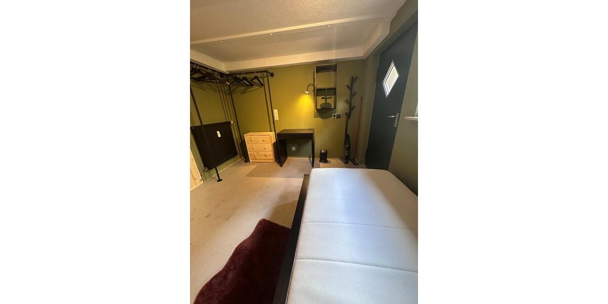 Etagenwohnung Bad Vilbel - 1 Zimmer, 13 m&sup2;, 330&euro; | Angebot:24743047