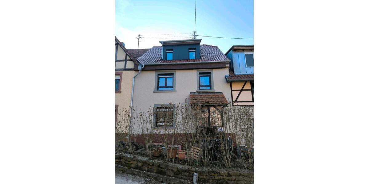 Bauernhaus, Landhaus Billigheim - 5 Zimmer, 180 m&sup2;, 1.800&euro; | Angebot:25803243