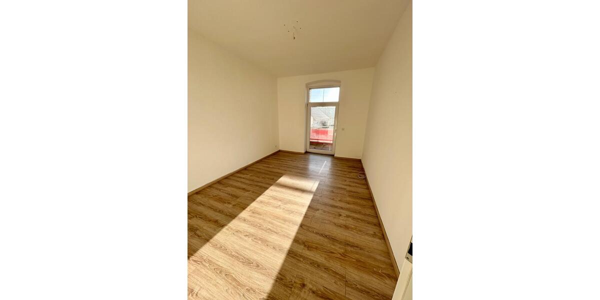 Hochparterre Stralsund Langendorfer Berg - 2 Zimmer, 71 m&sup2;, 655&euro; | Angebot:24890313