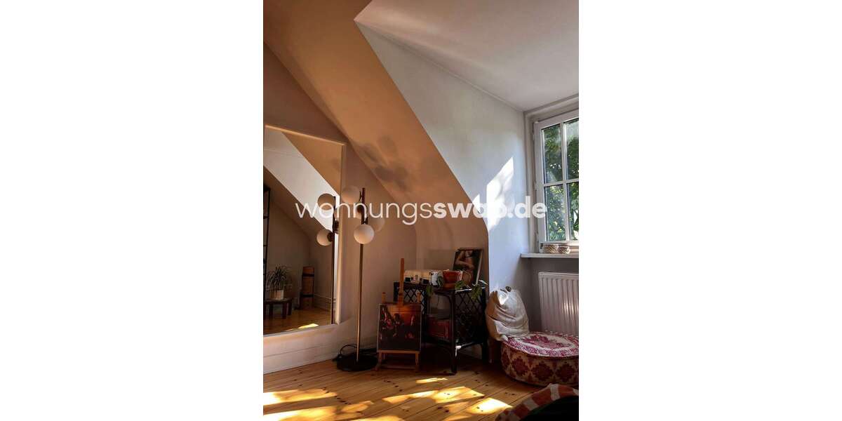 Etagenwohnung Hamburg-Nord Nord - 2 Zimmer, 32 m&sup2;, 320&euro; | Angebot:26133937