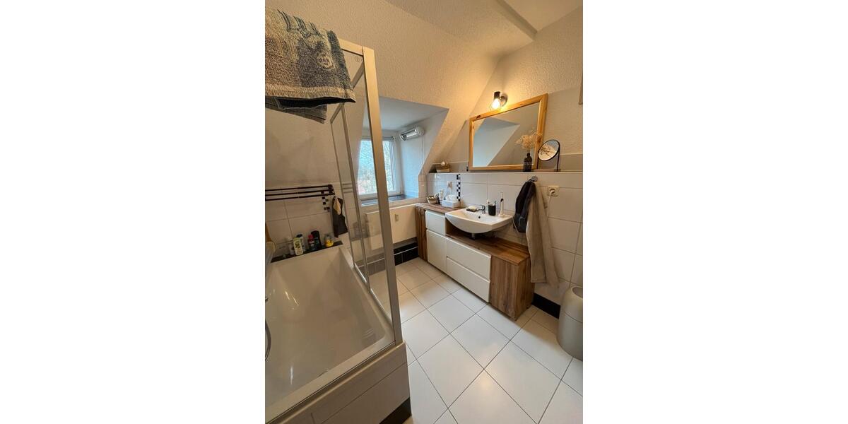 Dachgeschoßwohnung Görlitz Biesnitz - 3 Zimmer, 59 m&sup2;, 640&euro; | Angebot:25853167