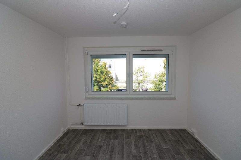 Etagenwohnung Freiberg Freiberg West - 3 Zimmer, 68 m&sup2;, 439&euro; | Angebot:25899901