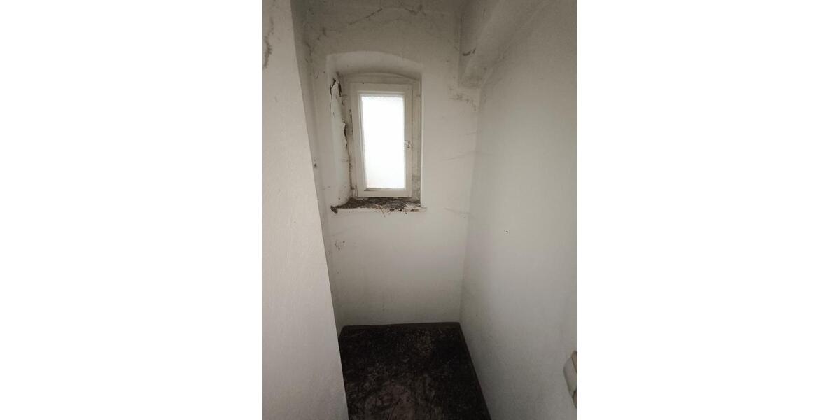 Etagenwohnung Hof Christiansreuth - 5 Zimmer, 105 m&sup2;, 700&euro; | Angebot:26444250