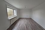 Frisch renoviert: Geräumige 3-Zimmer-Wohnung mit Balkon auf dem Eschberg zu vermieten