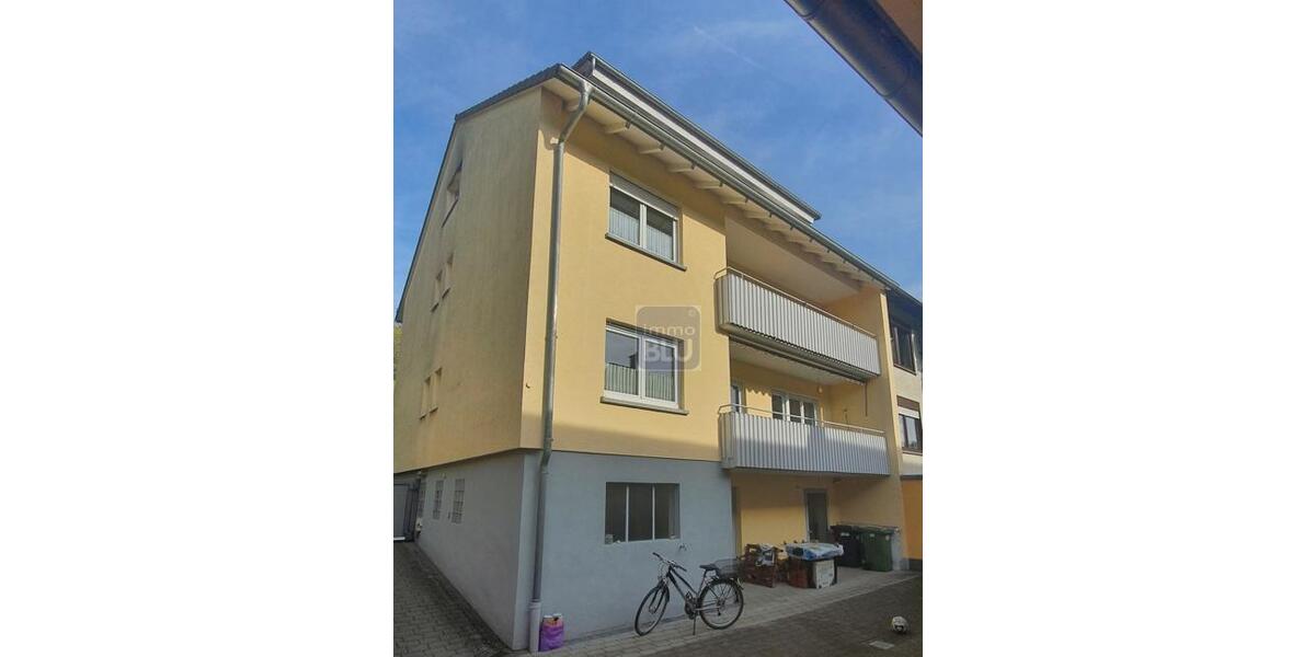 Dachgeschoßwohnung Weingarten (Baden) - 3 Zimmer, 69 m&sup2;, 700&euro; | Angebot:26070516