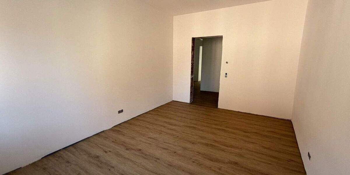 Etagenwohnung Volkach Astheim - 3 Zimmer, 100 m&sup2;, 1.200&euro; | Angebot:25657483