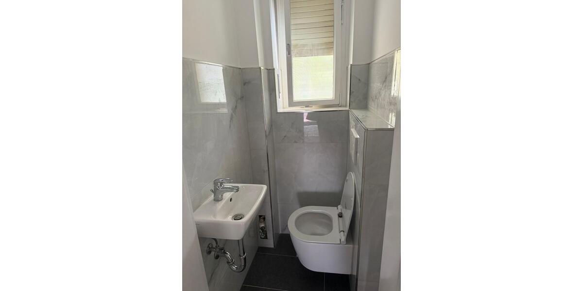 Etagenwohnung Ludwigshafen am Rhein Ludwigshafen-Hemshof - 3 Zimmer, 96 m&sup2;, 1.200&euro; | Angebot:26698650