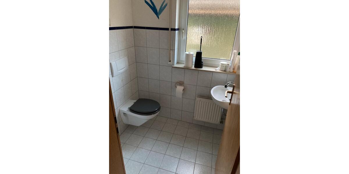 Erdgeschoßwohnung Untermünkheim - 4 Zimmer, 77 m&sup2;, 700&euro; | Angebot:25934836