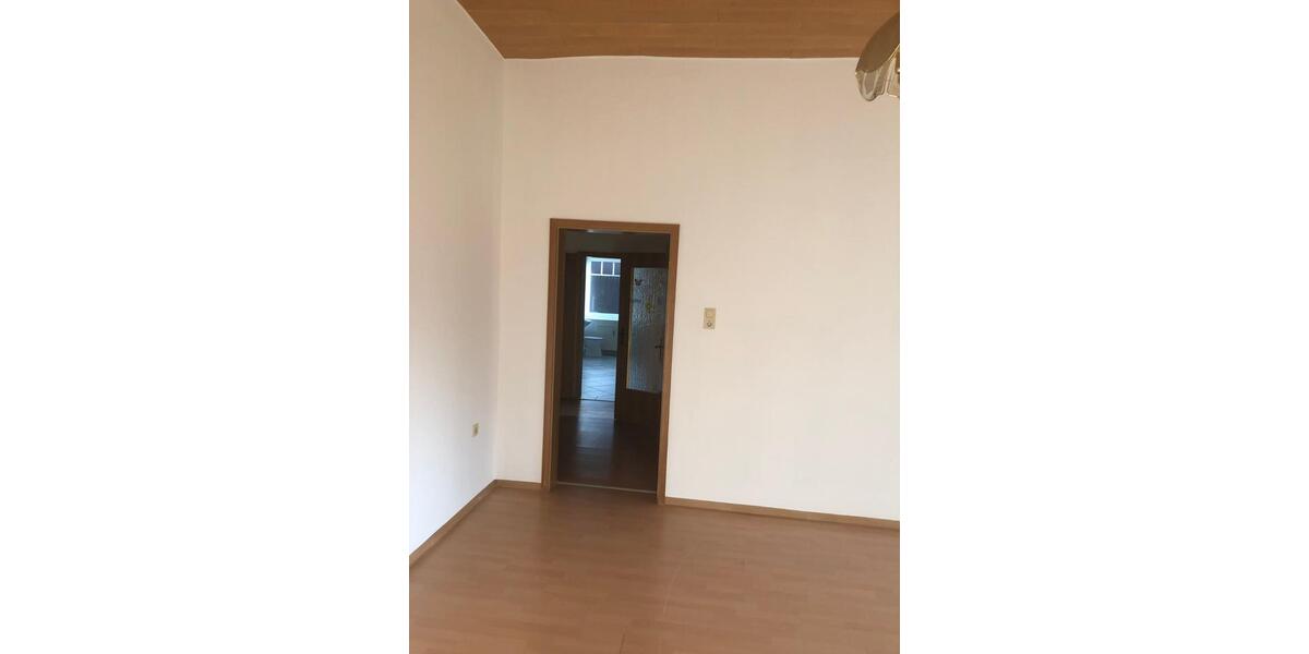 Erdgeschoßwohnung Wagenfeld - 5 Zimmer, 140 m&sup2;, 925&euro; | Angebot:24379134