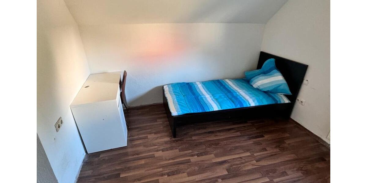 Wohnen auf Zeit Ellzee - 4 Zimmer, 90 m&sup2;, 18&euro; | Angebot:24534504