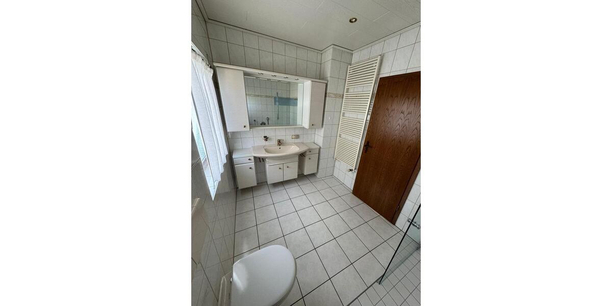 Erdgeschoßwohnung Biebertal - 3 Zimmer, 88 m&sup2;, 900&euro; | Angebot:25278944