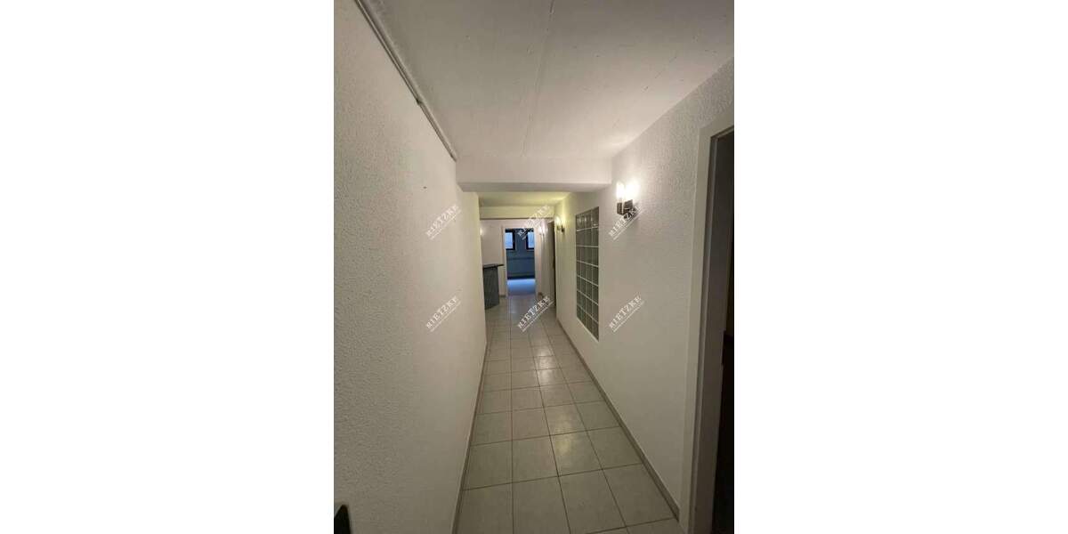 Zimmer Asperg - 4 Zimmer, 104 m&sup2;, 1.600&euro; | Angebot:25726390