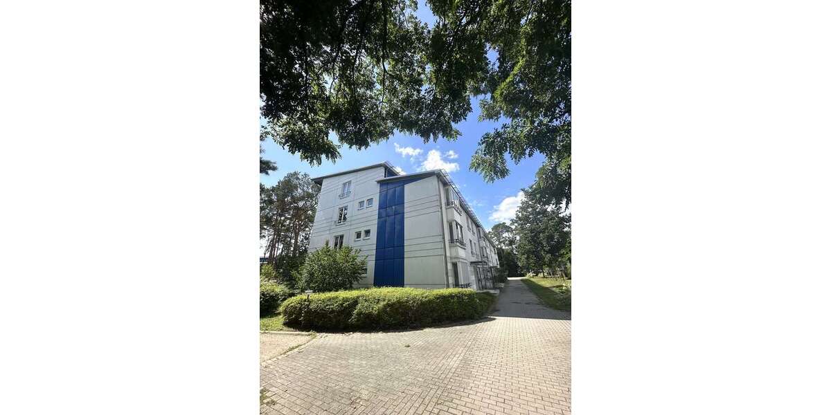 ++ Frisch Sanierte 2-Raumwohnung im blauen Wunder++ 2 zimmer